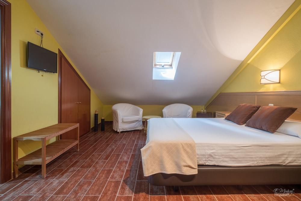 Hotel Vivar Griñón Eksteriør bilde