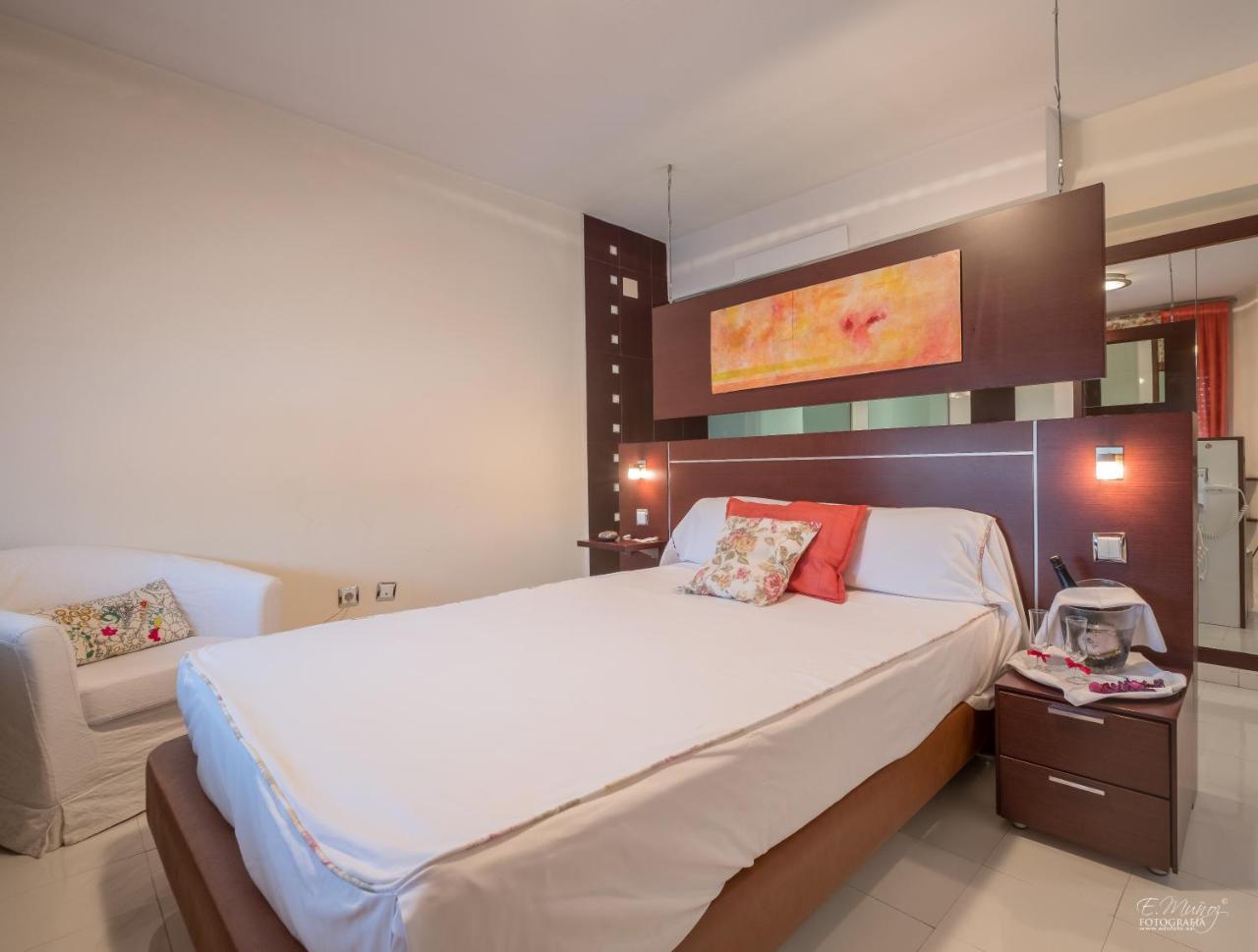 Hotel Vivar Griñón Eksteriør bilde