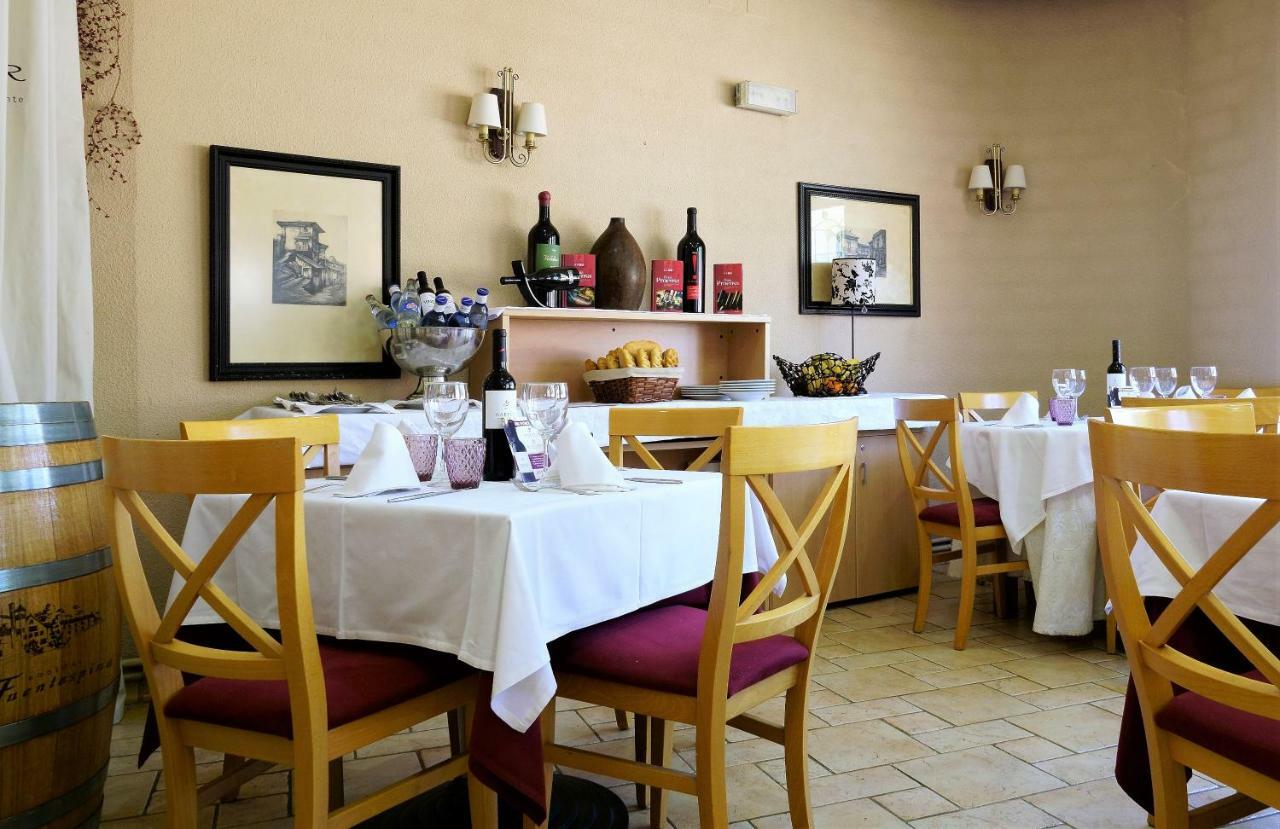 Hotel Vivar Griñón Eksteriør bilde